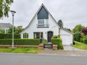 Nice villa in Koksijde with garden